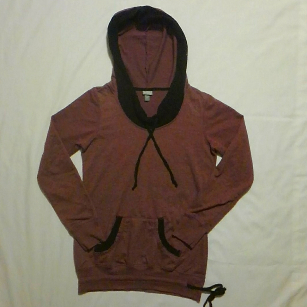 Vanity Pullover Hoodie with Black Lace Accents M